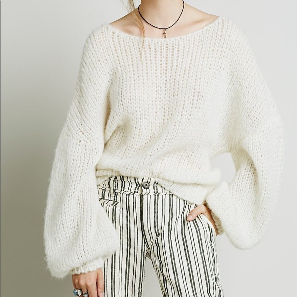 Free People White Knit Sweater w/ Balloon Sleeves